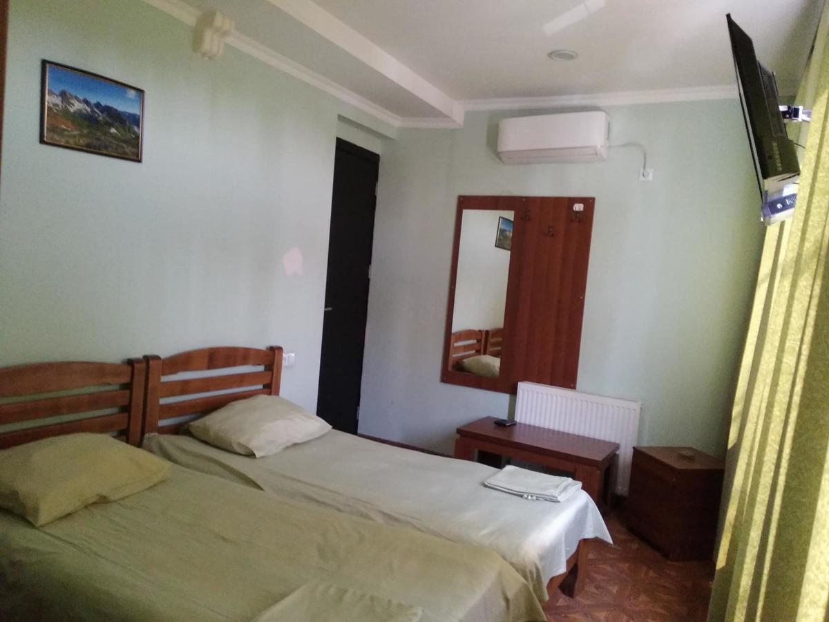 Hotel Texas Tbilisi Bagian luar foto