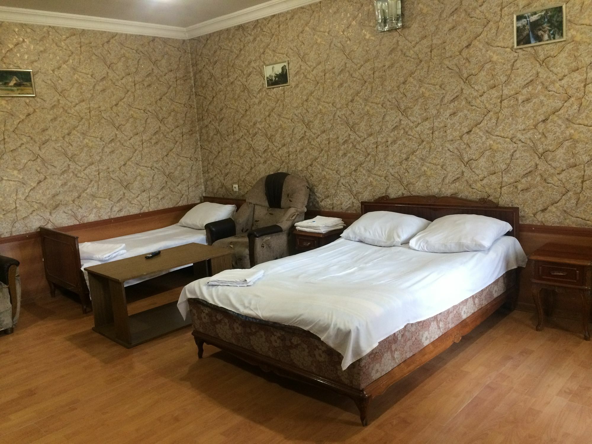 Hotel Texas Tbilisi Bagian luar foto