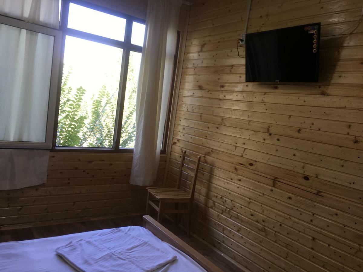 Hotel Texas Tbilisi Bagian luar foto